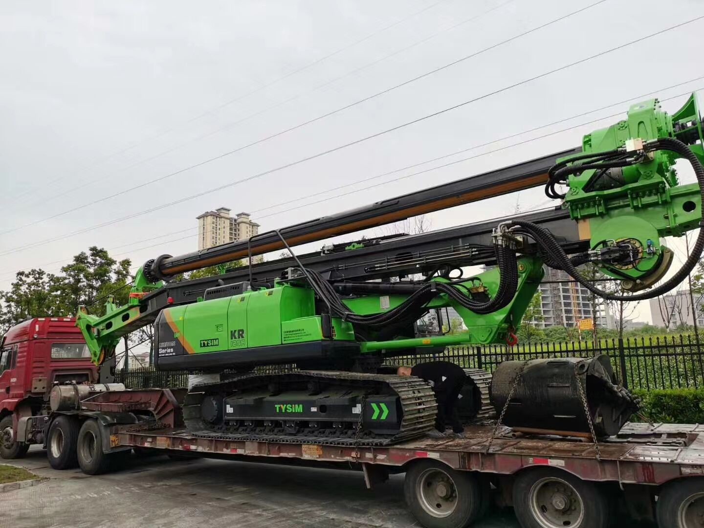 KR125A Piling Rig Machine 43M Max Depth Bored Pile Equipment with kelly bar Max. drilling diameter 1300 mm