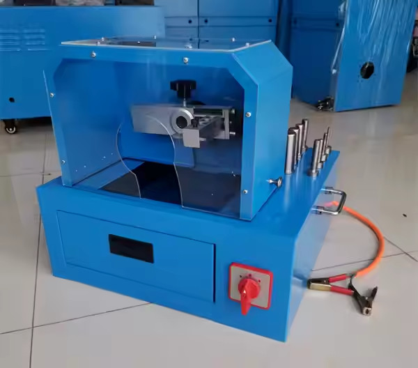 Electric 12v Voltage 1/4'' To 2'' Hose Size Hydraulic Hose Skiving Machine With Motor Power 0.4 Kw Hose Peeling Machine Car Loading