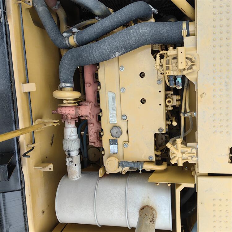 Good Condition CAT Crawler Medium Excavator Cat323 2019 Good Working Condition Low Hours
