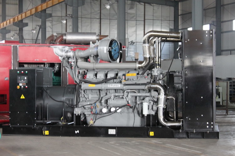 Daily Running Diesel Generator Set 1850kva 1480kw With Engine 4016TAG1A In Stock