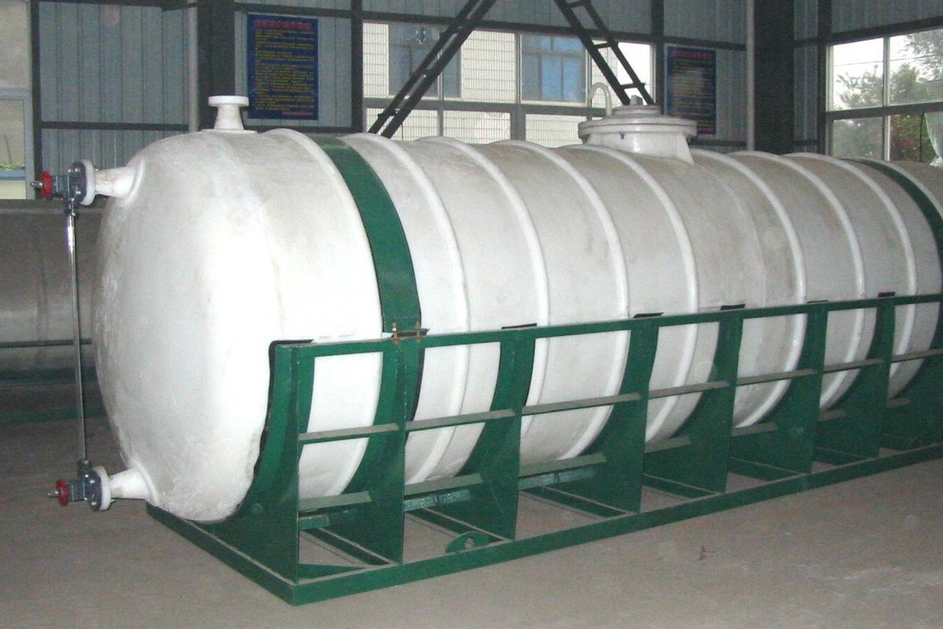 Vertical Type Vacuum Cast Iron Pressure Vessel Tank Mirror Polish