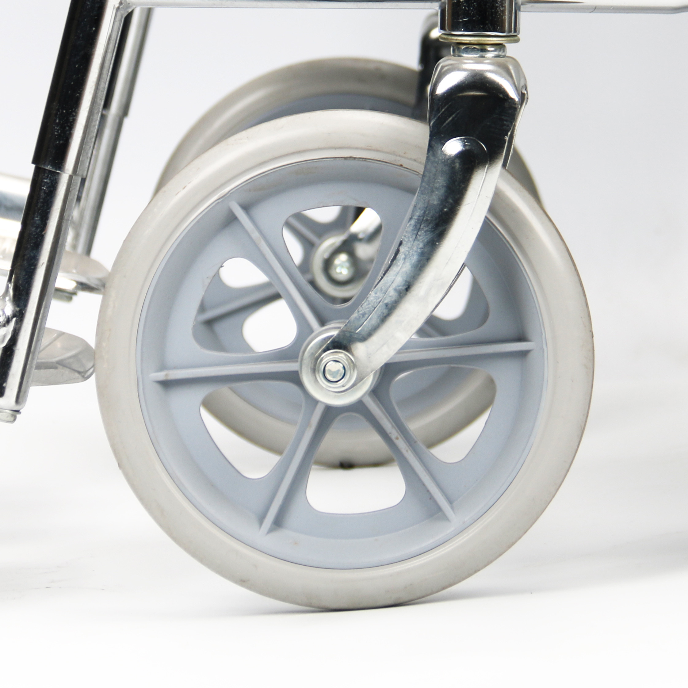 Chormed Steel Frame Standard Folding Steel Wheelchair 24 Inch Rear Wheels