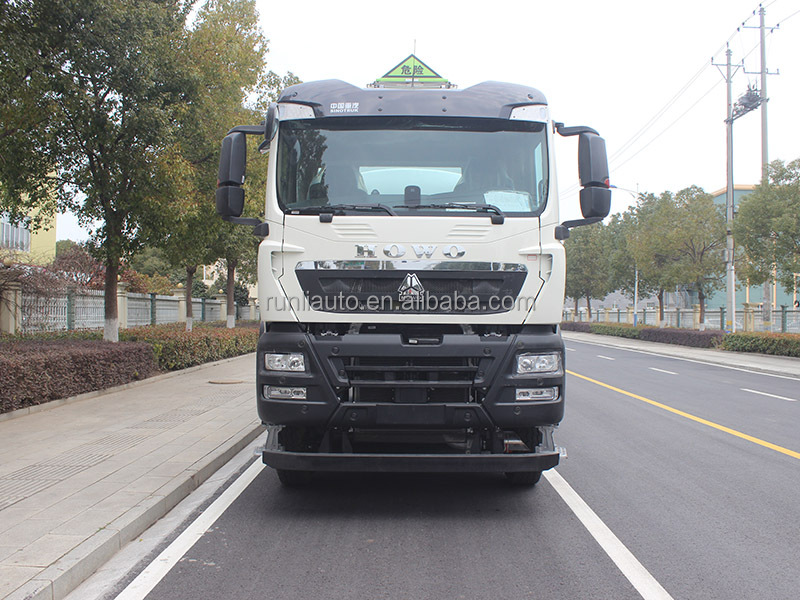 Shacman Delong Chemical Tank Truck Euro 6 80km/H Maximum Speed Fuel Tank Truck
