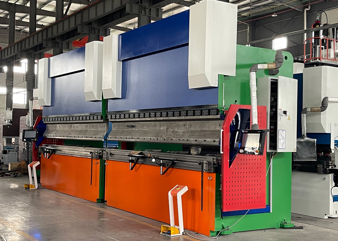 Light Pole Hydraulic CNC Press Brake Bending Machine Dual Machine Linkage Bending Machine