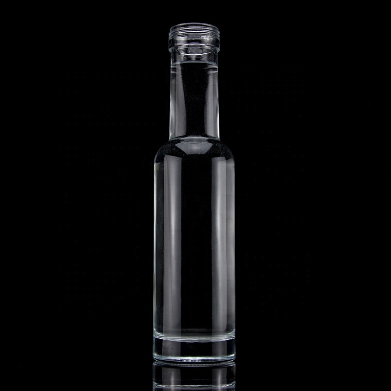 Special Design Screw Cap Glass Bottle for Fancy Tequila in Industrial