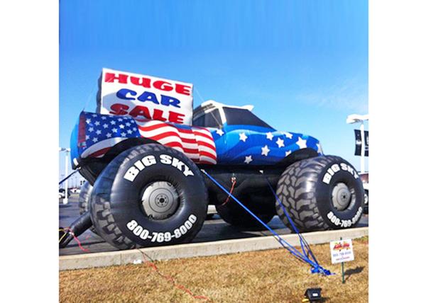 Car Model Advertising Props For Carnival Activity / Commercial Event 1 Year