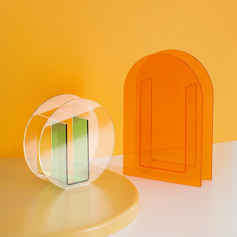 3mm Thick Round Flower Acrylic Vase , Lucite Flower Holder For Home Hotel Decor