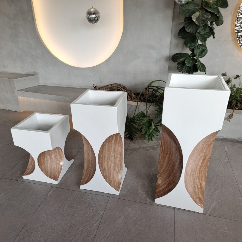 Tall Rectangular Large Resin Fiberglass Flower Pots For Shopping Mall