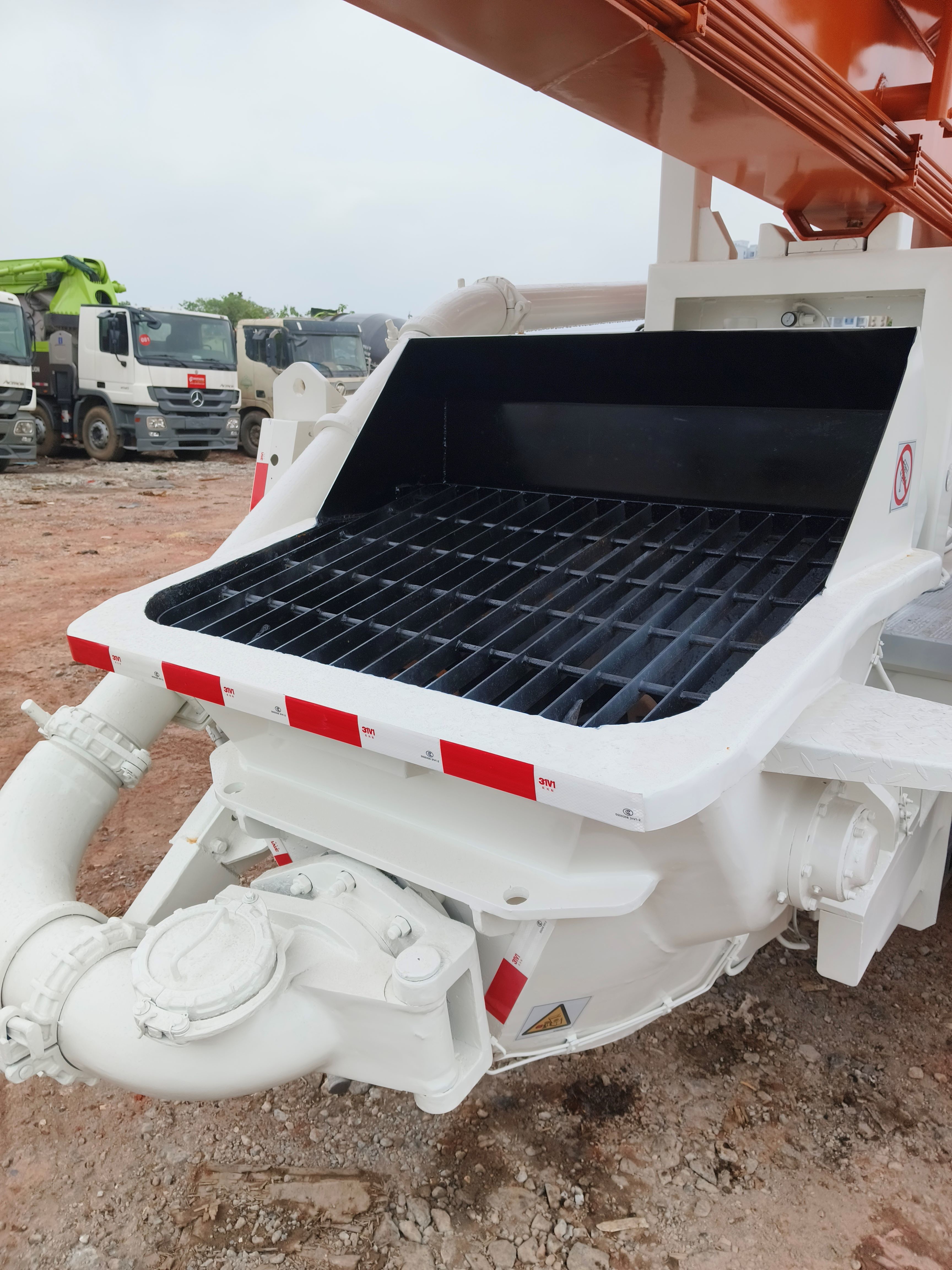 ZOOMLION 2013 Year Concrete Pump Truck 38 M For Sale Used But Stable Condition