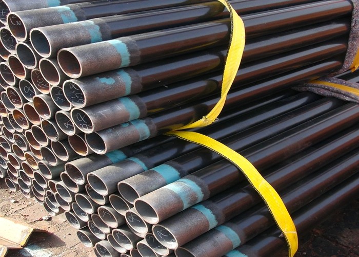 ERW Sch 40 Carbon Steel Pipe Spiral Welded Round Shape 3 - 50mm Thickness