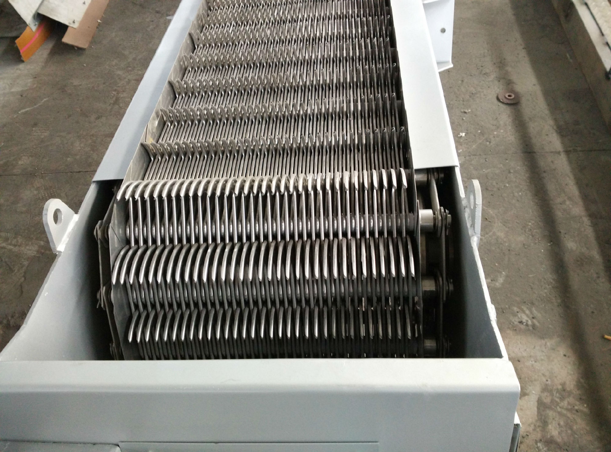 Multi Rake Mechanical Screen Wastewater Automatic Grade 0.37-1.5kw Power