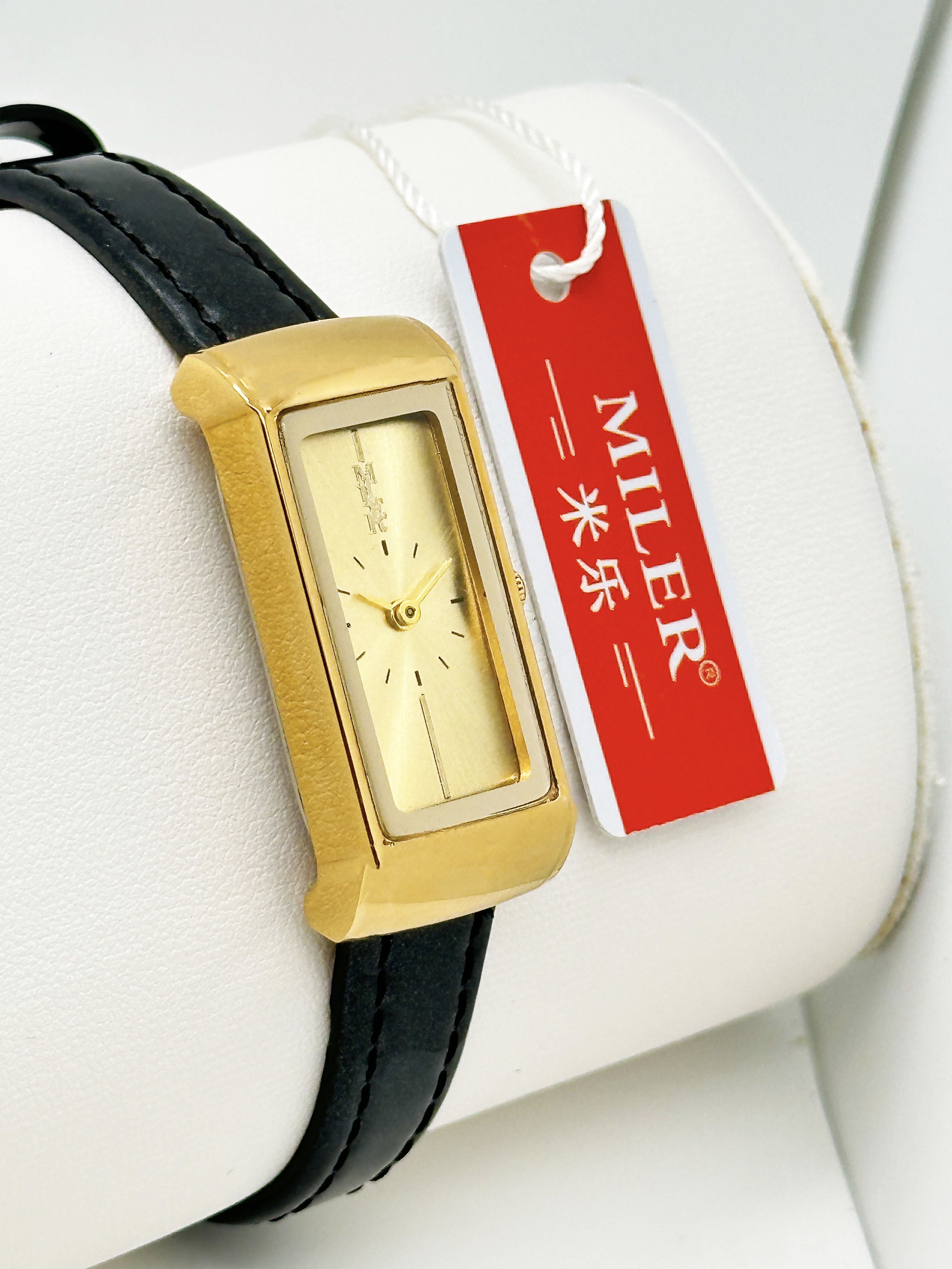 Custom Logo Fashion Quartz Wrist Watch For Women Analog Display
