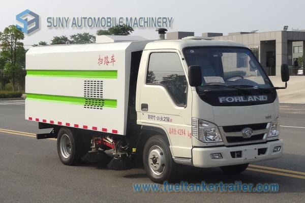 Forland 90hp LHD RHD Road Cleaning Truck Four Brushes Suction Sweeper Vehicle 2