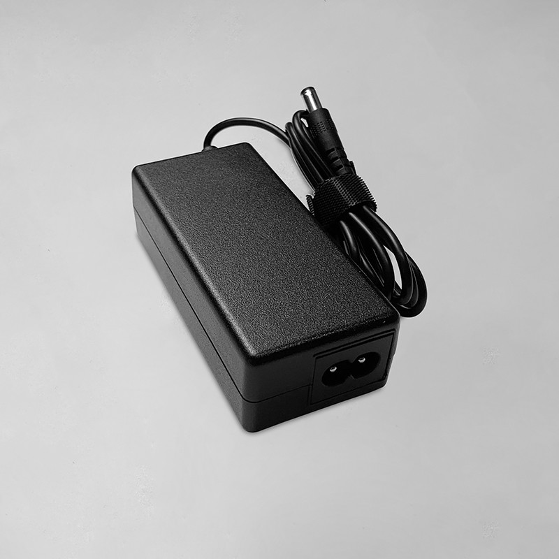 DC Jack 12V 2A Desktop Power Adapter Distributor ABS+PC Material