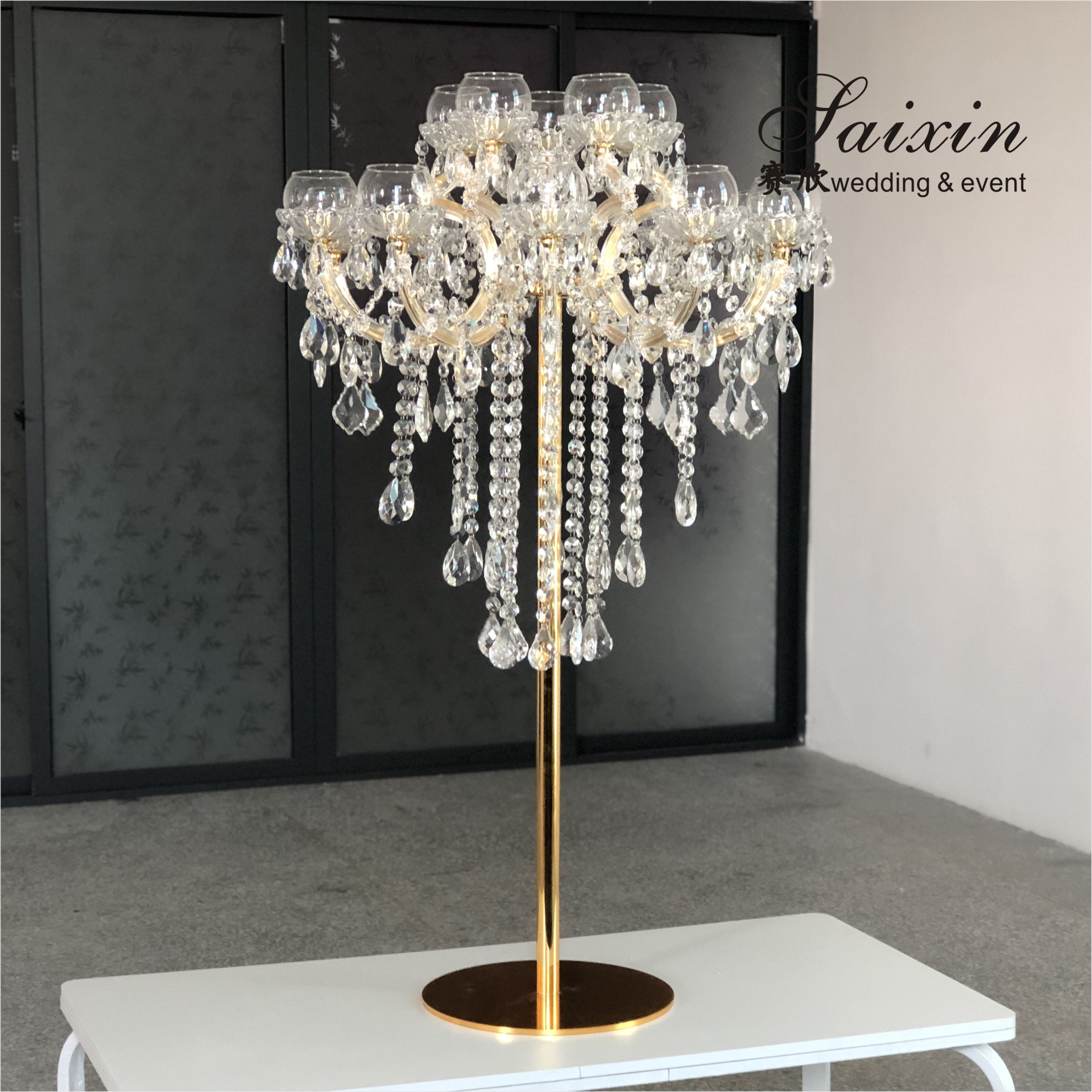 15 Arm Luxury Metal And Crystal Candelabra Chandelier For Wedding Table Centerpieces 130cm