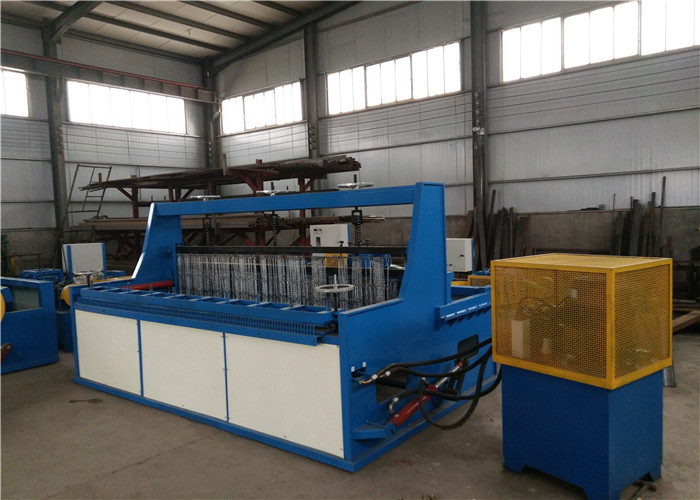 Customized Motor Crimped Wire Mesh Machine Fast Speed 20-60 Times / Min