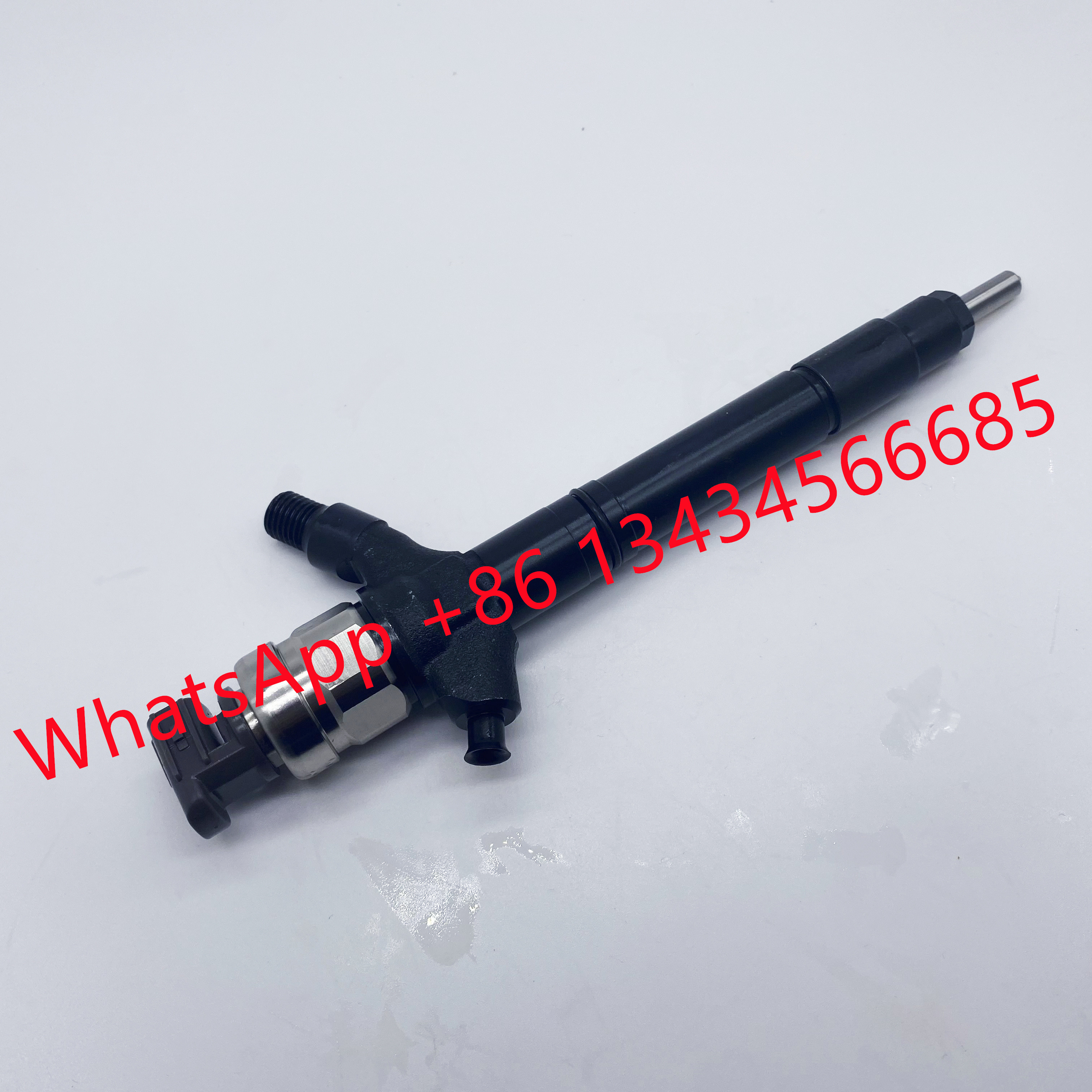 DENSO Common Rail Fuel Injector 295050-0740 for TOYOT 23670-30420
