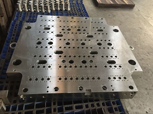 Mold Frame Inserts 1.2085 Plastic Mold Tool Steel