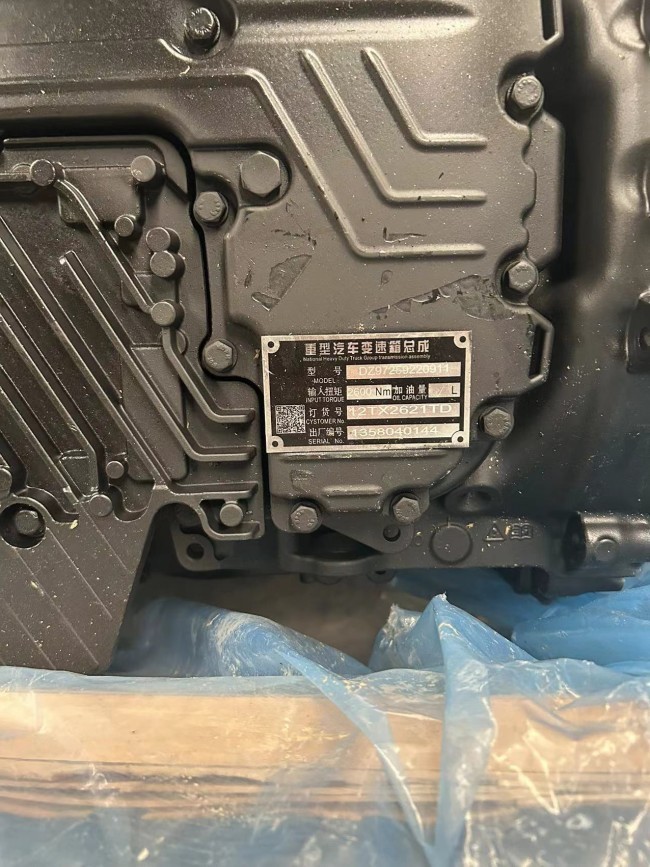 ZF Gearbox 12TX2621TD DZ97259220911 SHACMAN Truck Parts Shacman X6000