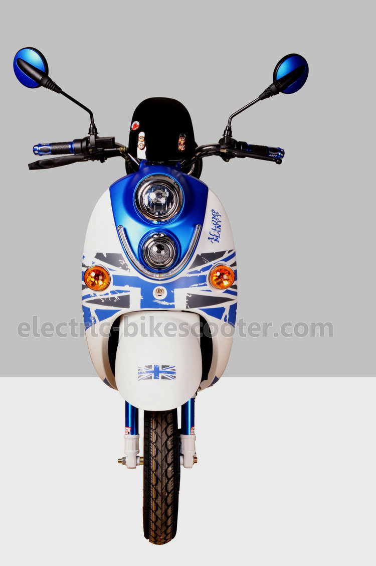 Pedal Assisted Scooter 500W 60V Dc Hub Motor , Two Wheeled Moped Electric Scooter