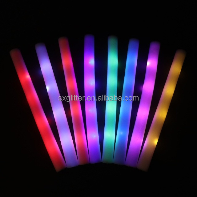 Ecofriendly Personal Neon Barrels Party Custom Logo LED Foam Sticks Glow Sticks Flashing LED Sticks Party Supplies Barrels