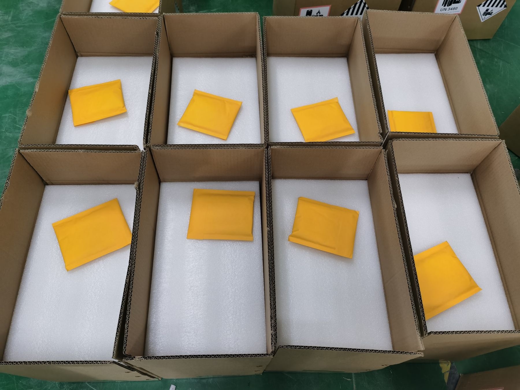 EVE Battery Lifepo4 Lithium Ion 320ah 3.2v For Solar Energy Storage System