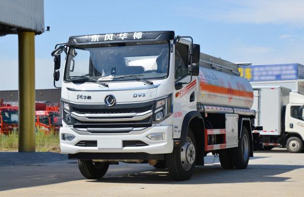 Oil Tanker Truck Sale Kenya Dongfeng 4*2 Chassis 8.5 Cubic Tanker Yuchai Engine