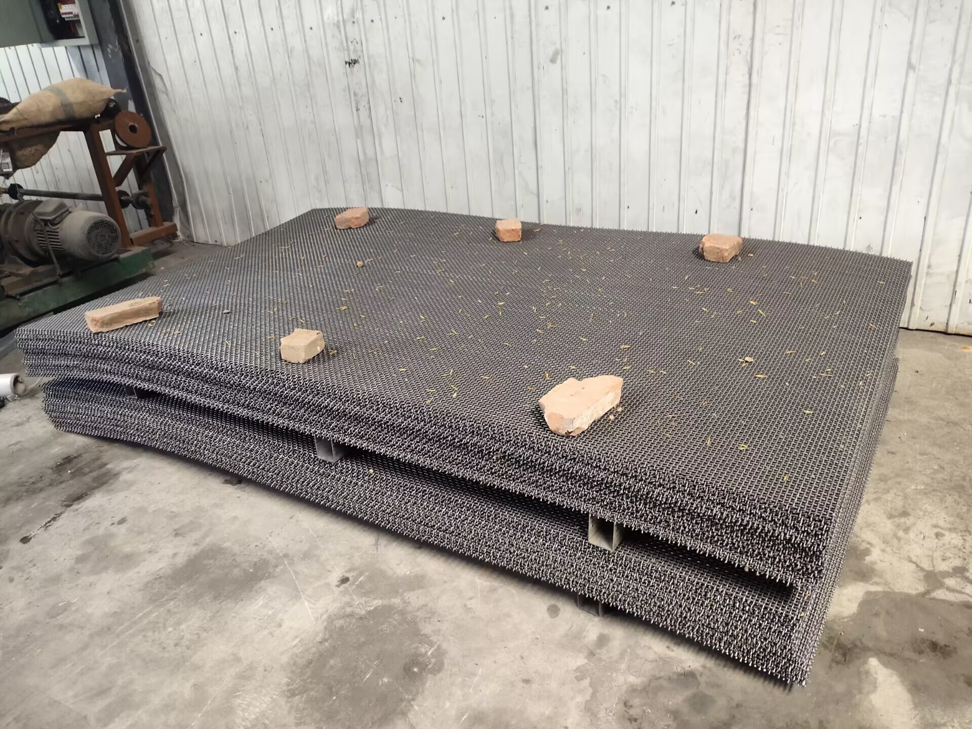 vibrating screen mesh