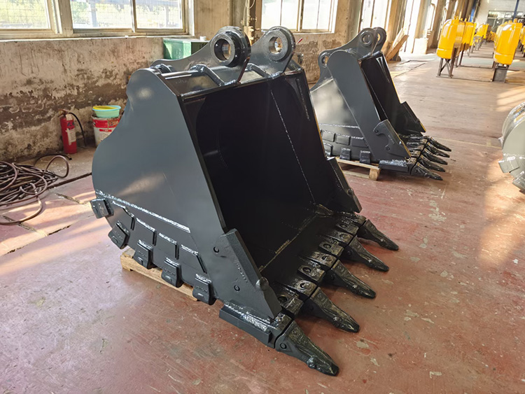 Customized Q355B MN Orange Yellow Clear Bucket For Excavator