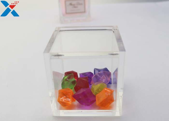 Wedding Candy Acrylic Packaging Box Mini 2 Inch Clear Acrylic Cube Box With Lid