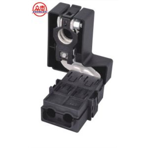 Customized Two Ways Automotive Fuse Box PA Material TS16949 Certification