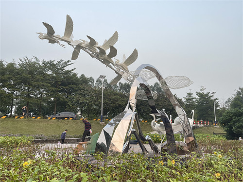 Wetland Park Stainless Steel Sculptures Realistic Crane Egret Metal Sculpture