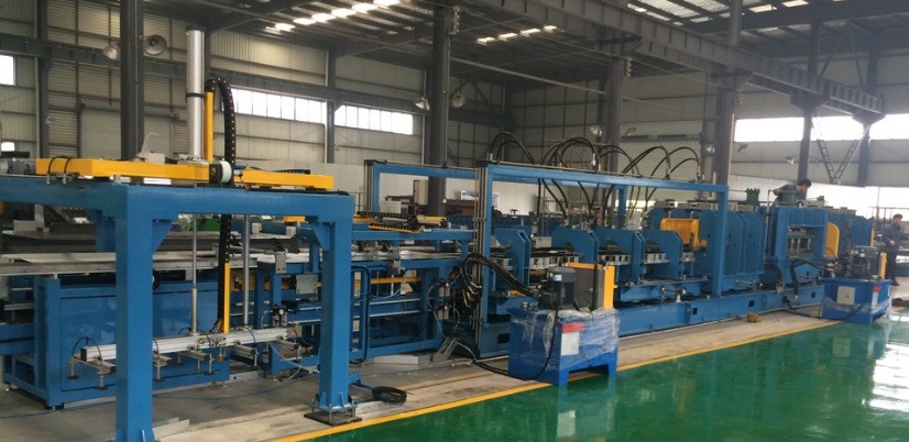 Metal door forming line for refrigerator / door panel forming / Automatic production line for fridge door