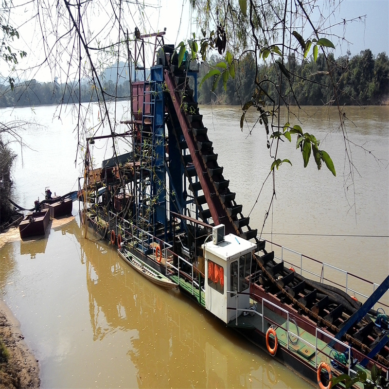 Anchor Position River Gold and Diamond Dredger with Jigging