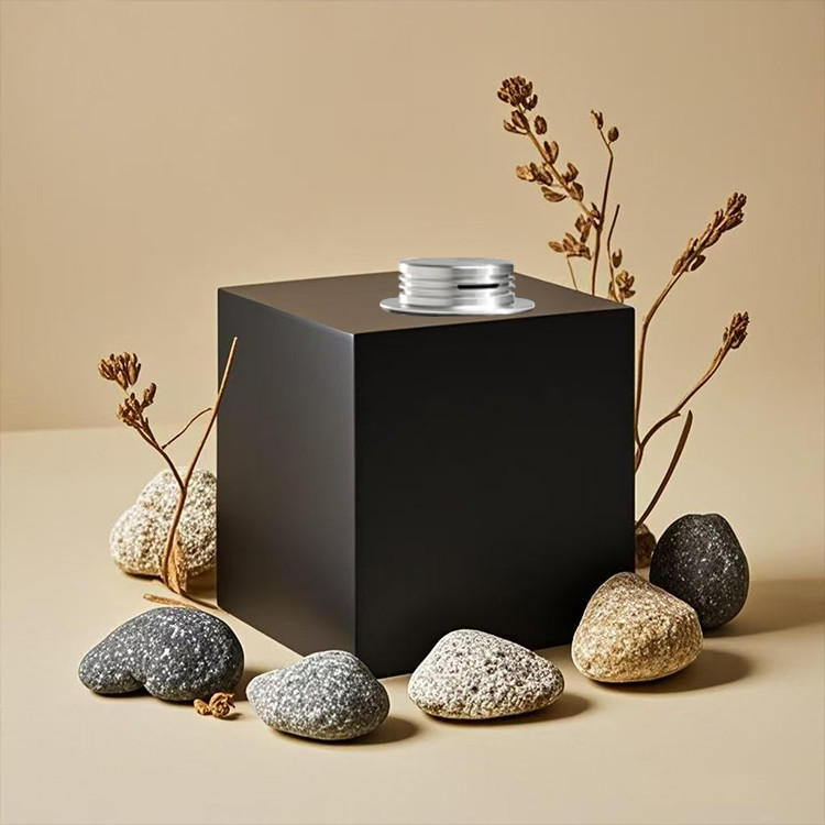 Desktop, floor standing optional oil diffuser, metal case, 500ml plastic bottle