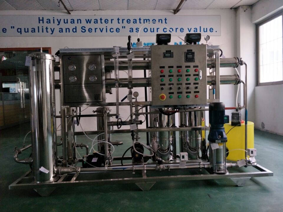 Automatic 1000L/Hour RO Water Purification Plant 220-400V PLC