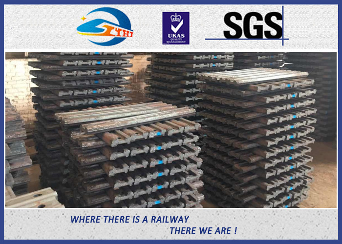 45# 50# 4 / 6 Hole 136 RE Railroad Joint Bars Angle Bars With Hole Spacing