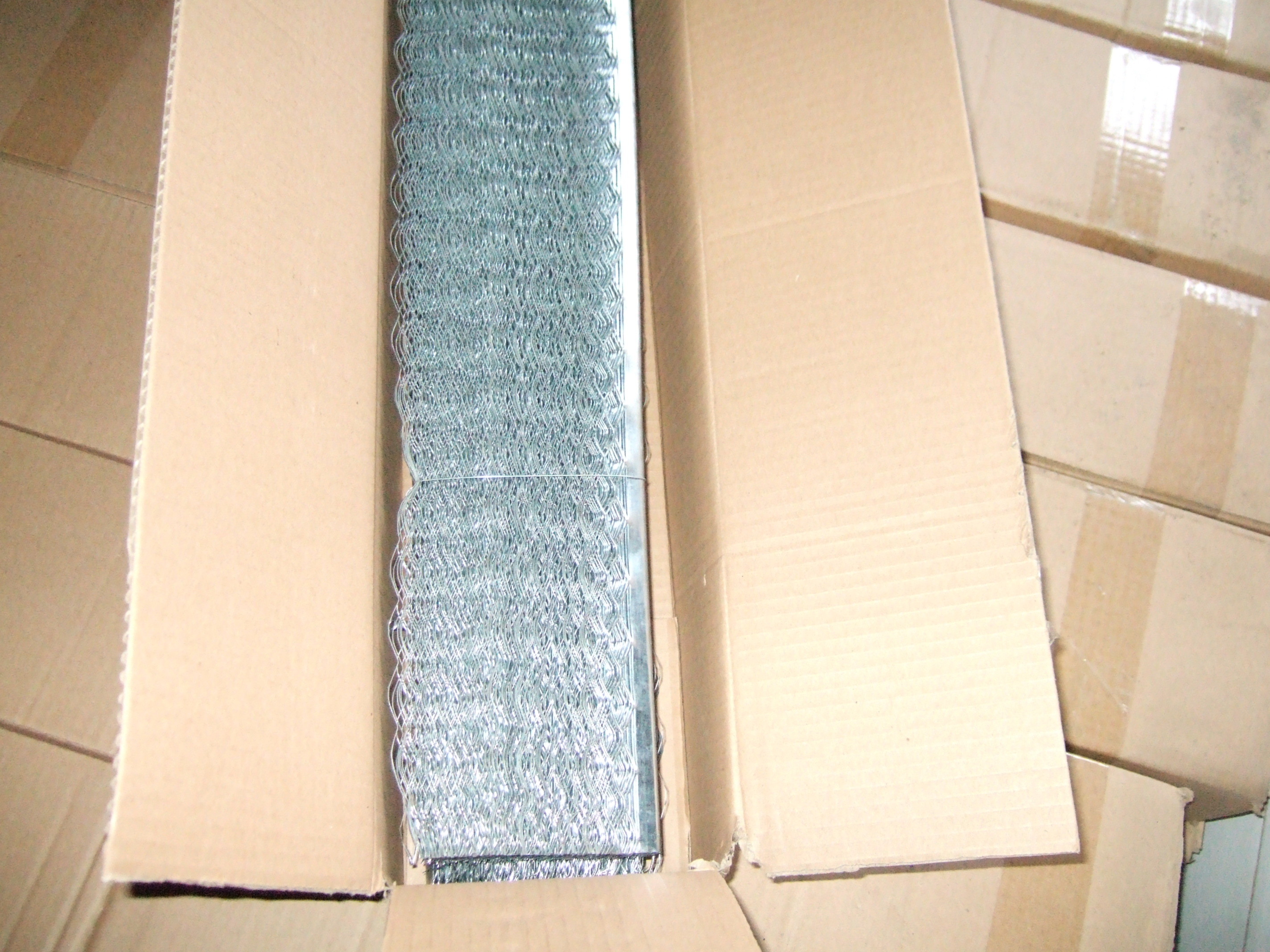 Metal Drywall Plaster Corner Bead 30*30mm Galvanized Steel Building Materials