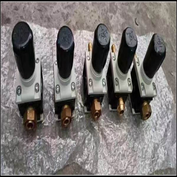 Picanol Weaving Machines Parts BE800587 Oil Filter Sensor Ba313381 Leno Board 58.9001