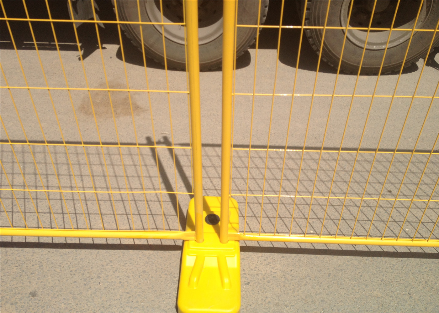 No Color Fading Construction Barrier Fence / Construction Safety Fence