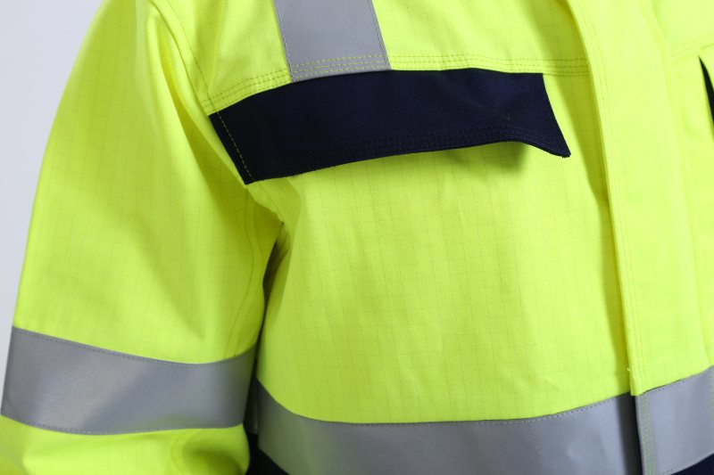 Hivis Flame Retardant Overall , IEC61482 Electrical Arc Resistant Coverall For Mining Industry
