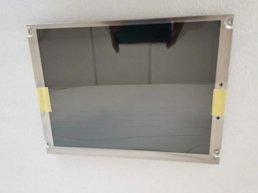 NL8060BC31-32 NLT 12.1INCH 400CD/M2 LCM 800×600 800×600RGB CCFL TTL Operating Temperature: -10 ~ 70 °C INDUSTRIAL LCD DI