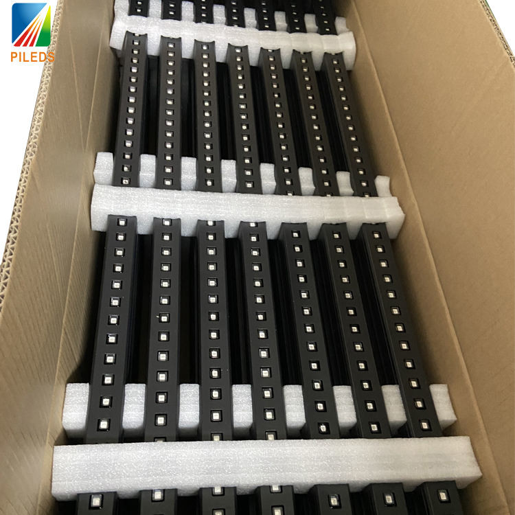 Edge Lit RGB Lighting LED Pixel Bar 12W/Meter Power Consumption