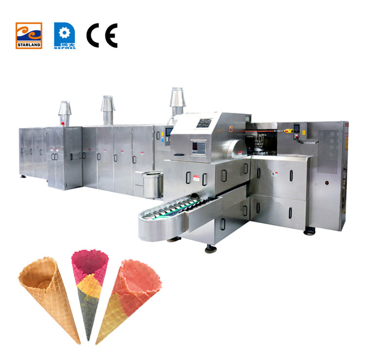Automatic Multi Functional Roll Type Waffle Cracker Production Line , 93 Pieces Of 240*240mm Baking Template .