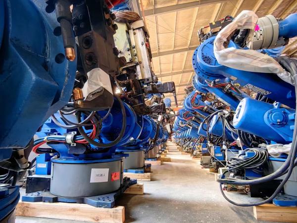 Fast and Accurate ES200D Automatic Battery Spot Welding Machine Yaskawa ES200D