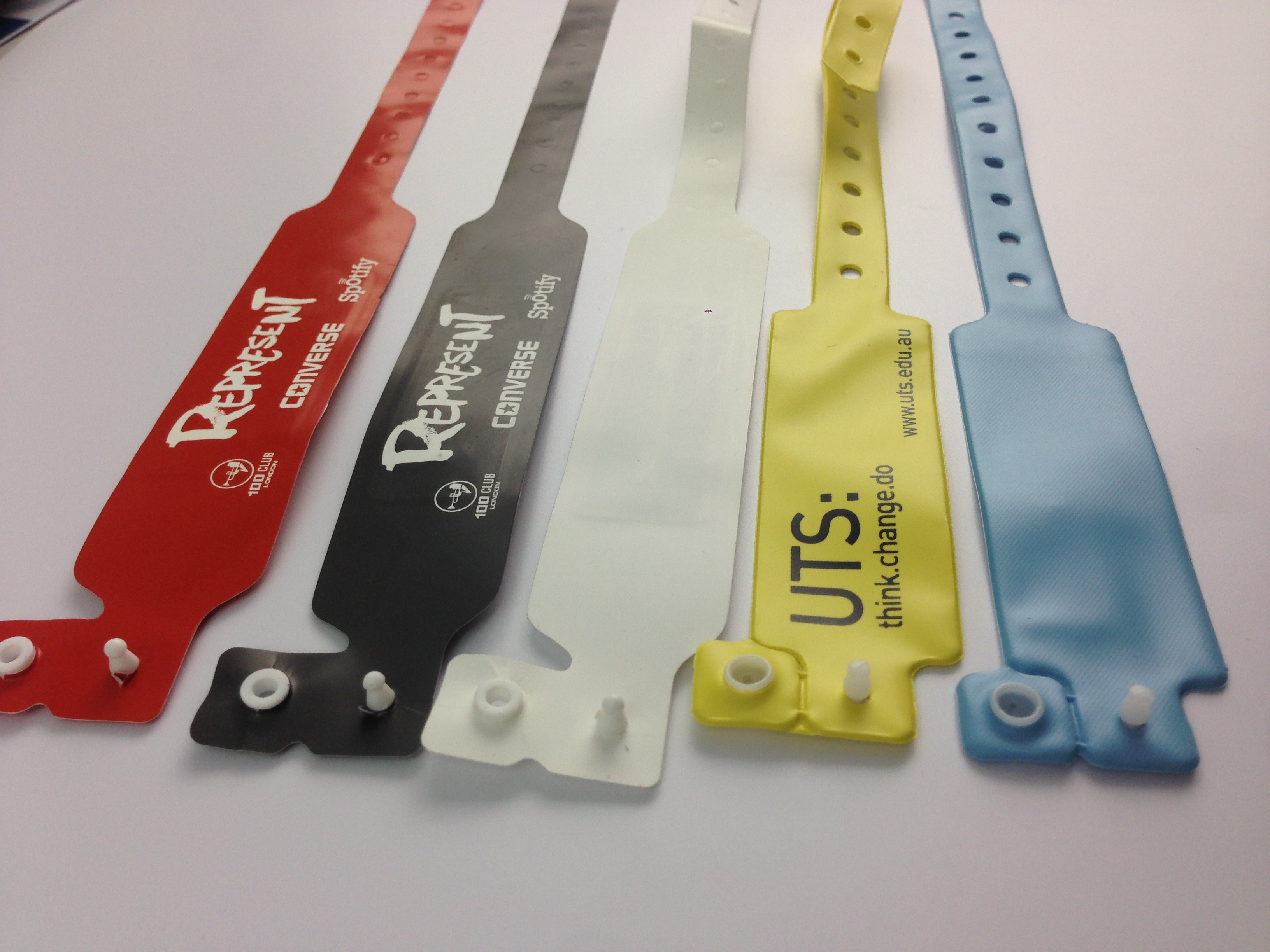 PVC RFID Hospital Medical Wristband One Time Use Bracelets 250x25mm 170x20mm