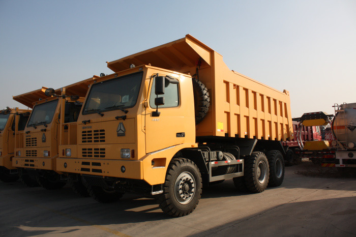 70 T Mining Dump Truck Heavy Duty 6x4 25M3 Capacity 10 Wheels Long Life