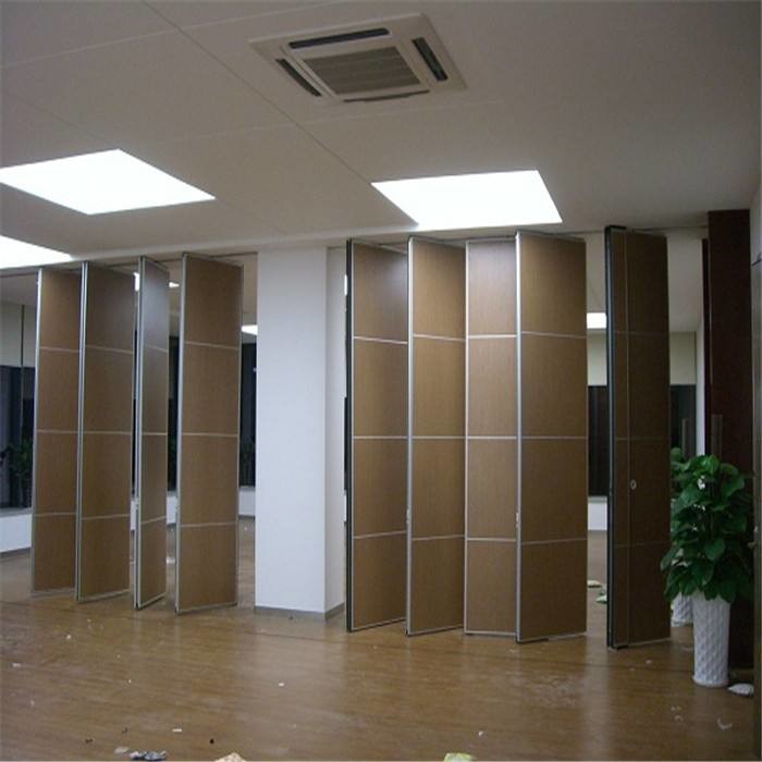 Acoustic Wooden Folding Partition Wall , Aluminum Banquet Hall Room Dividers