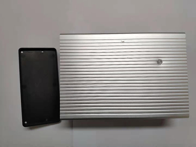 Silver Anodizing Aluminium Profile Enclosures T5 State ISO9001 Certification
