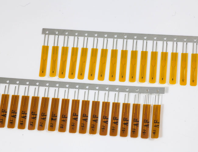 NTC Precision Thin Film Thermistor High Delicacy Firm Structure